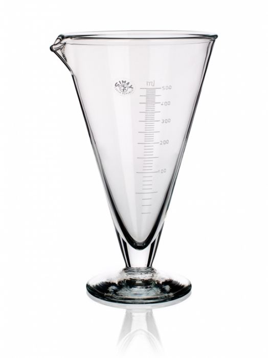 Measure graduated conical with glass base and graduation