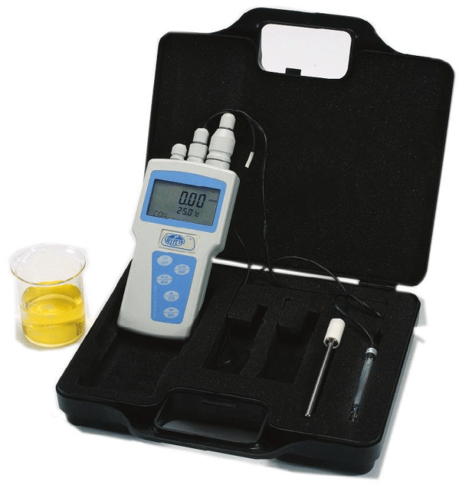 Conductivity meter "CD-2004" - Selecta