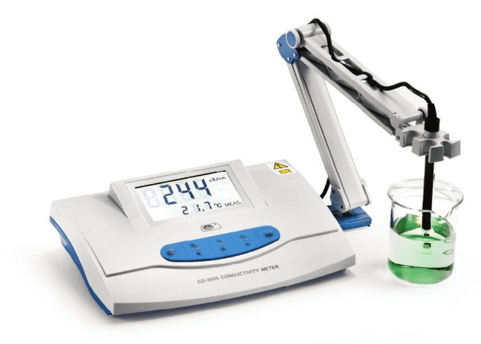 Conductivity meter "CD-2005" - Selecta