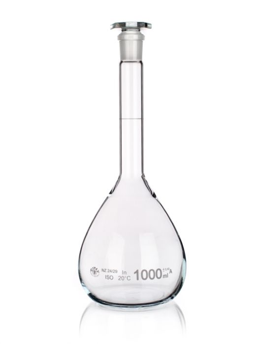 Volumetric flask with SJ with glass stopper