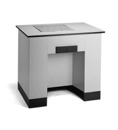 Antivibration weighing table 