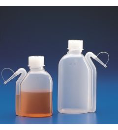 Integral wash bottles - PE